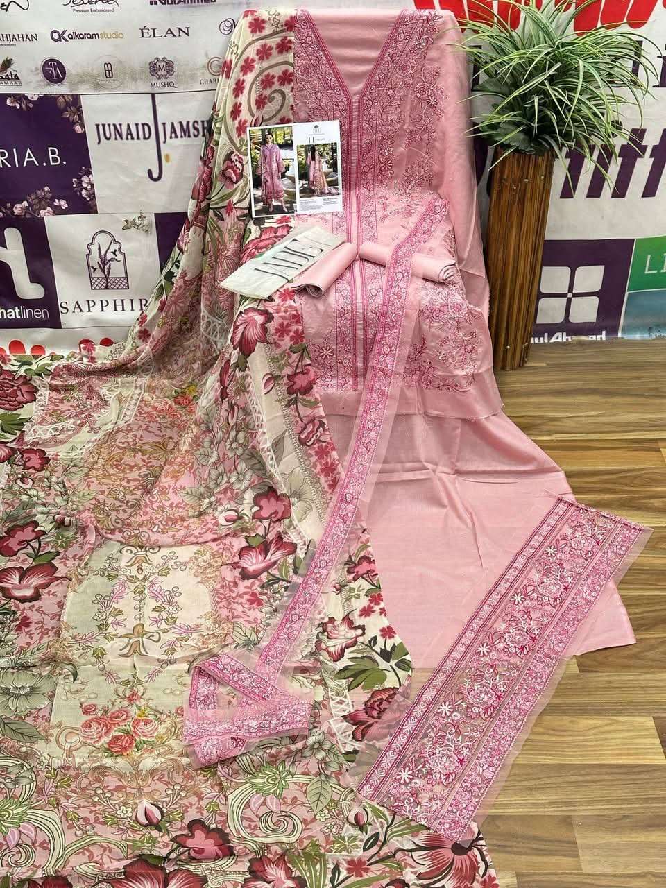 LE PREMIER LAWN COLLECTION 2025 by JADE